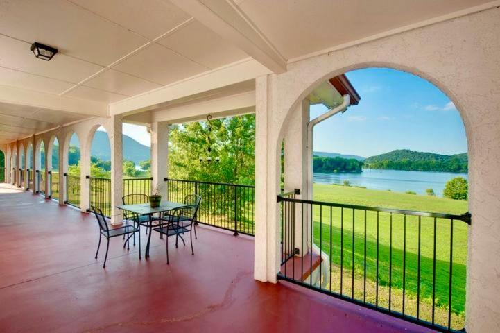 Tennessee Room At Tennessee Riverplace تشاتانوغا المظهر الخارجي الصورة